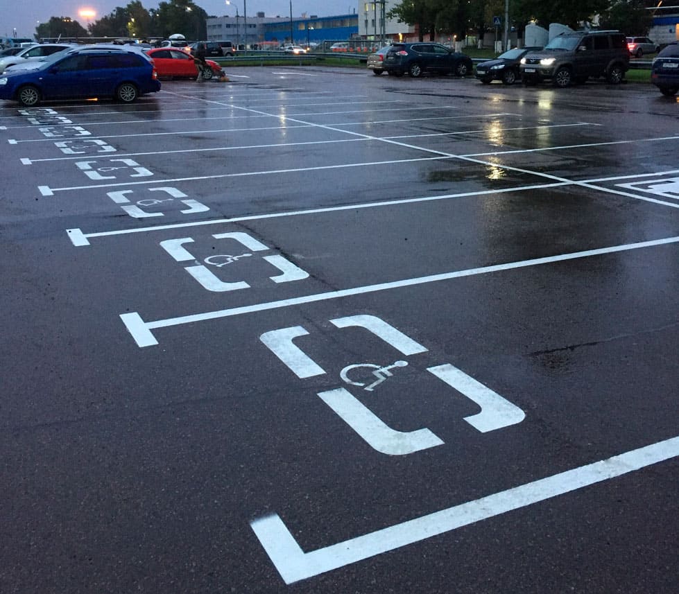 Разметка и комплексное оснащение парковок
